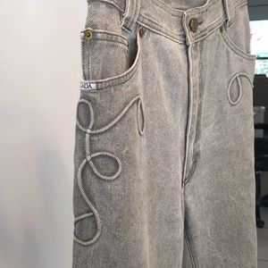 VINTAGE ESCADA E-ONE JEANS!